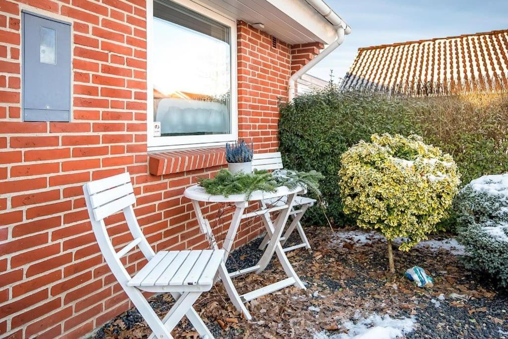 Nice And Cozy Family House At Billund Center Exterior foto
